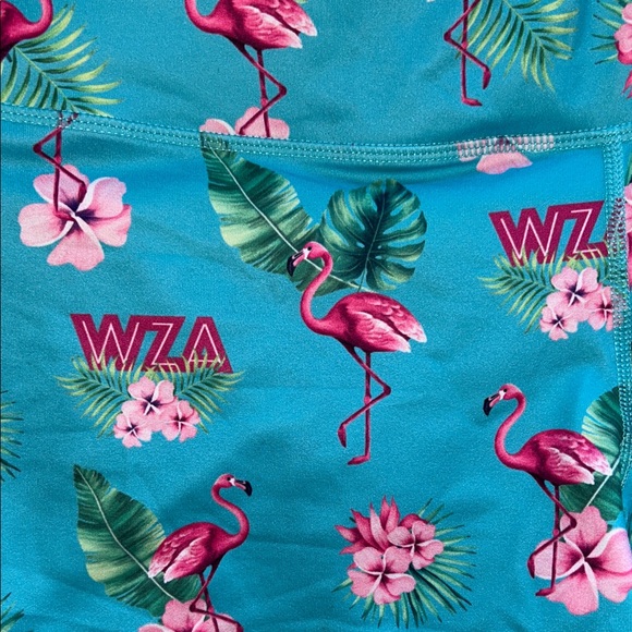 BP WZA Flamingo Tropical Floral Blue Shorts - Picture 6 of 9
